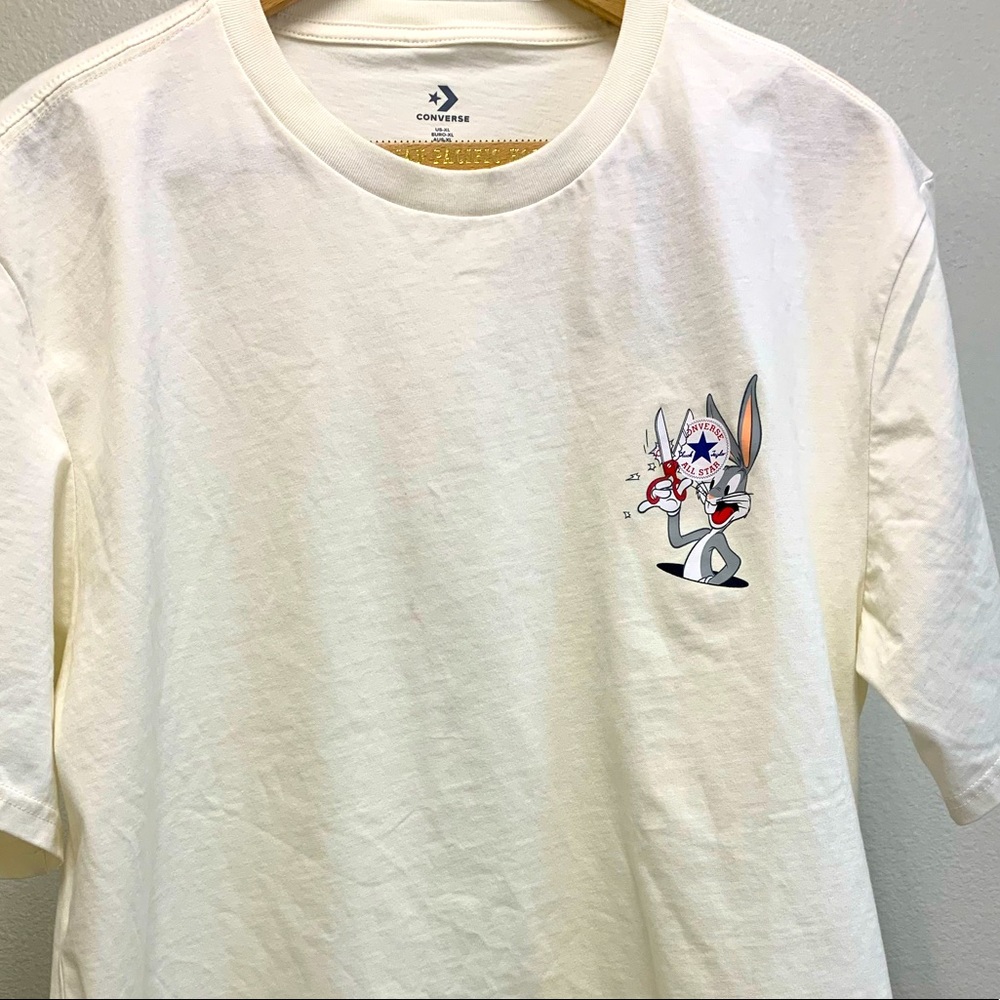 Bugs bunny Tee! 🐰🥕